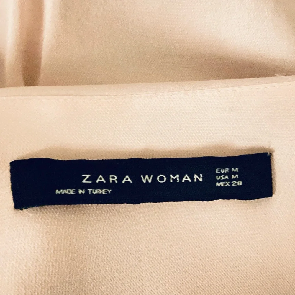 Zara Chiffon Overlay Tiered Blouse - Picture 5 of 6
